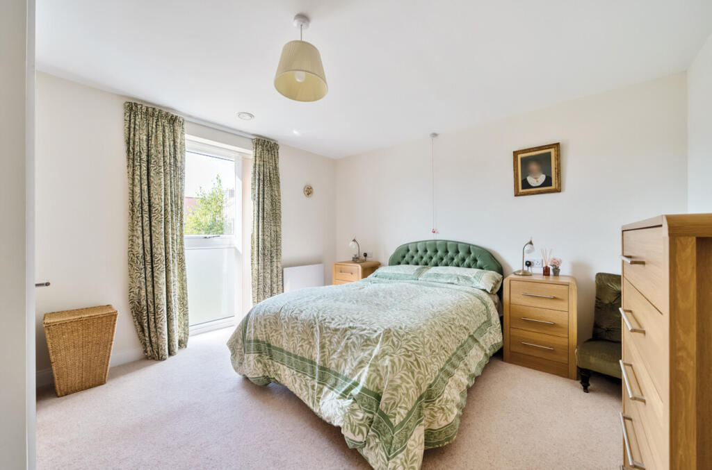 1315550-25-6863a6...