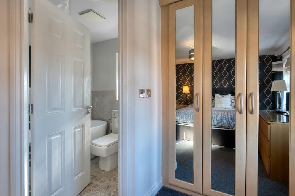 Principle Bedroom Suite