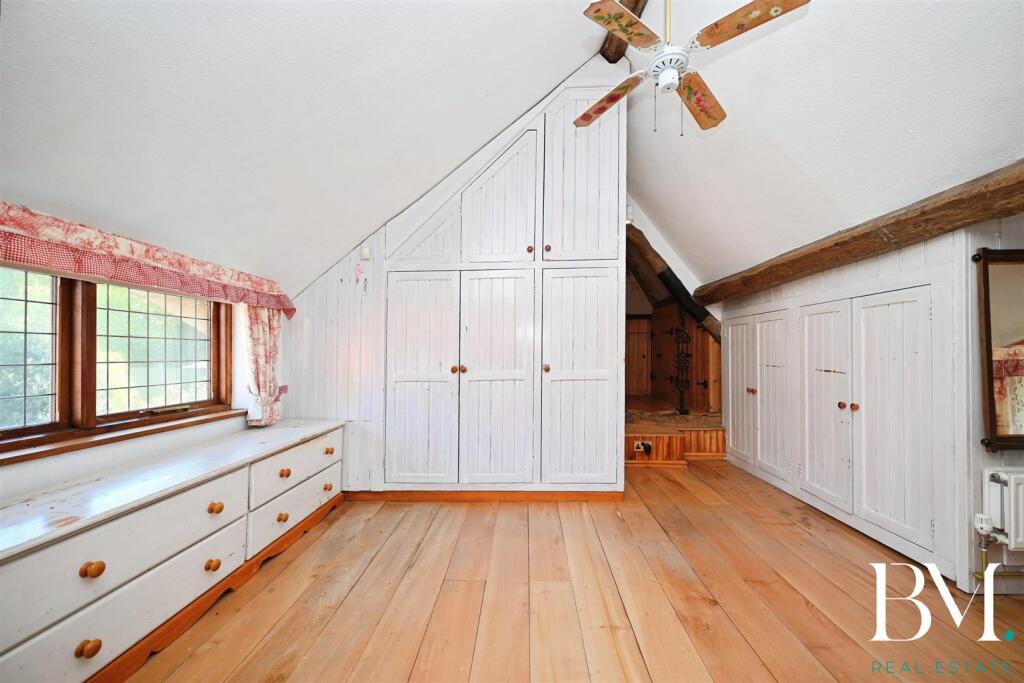 Bedroom One (First Floor)