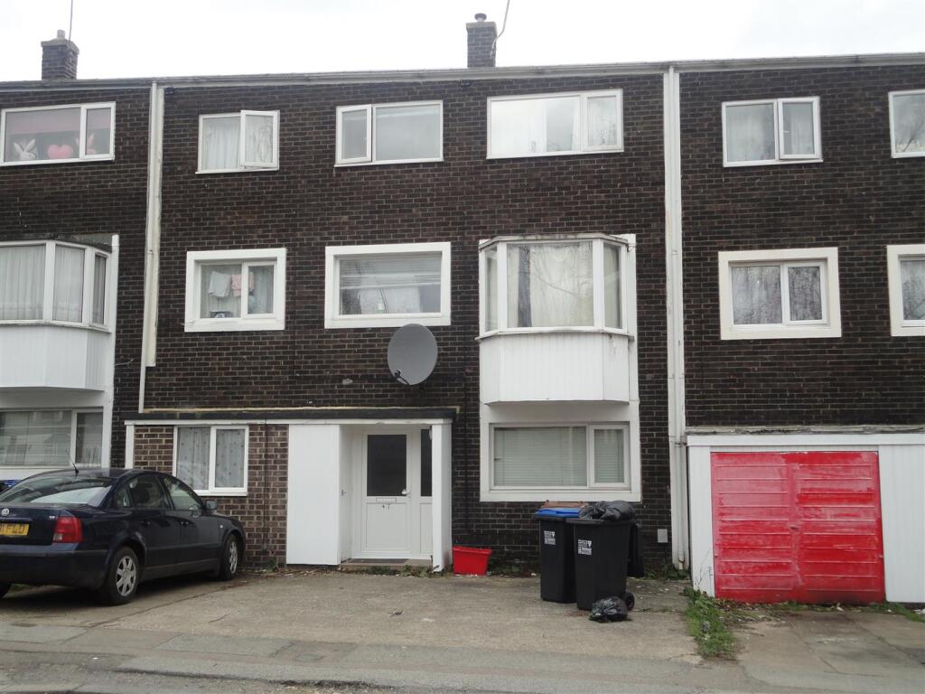 47 Northdown Road 002.jpg