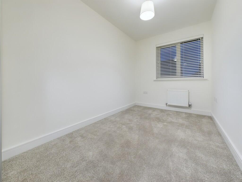 CAM02854G0-PR0257...