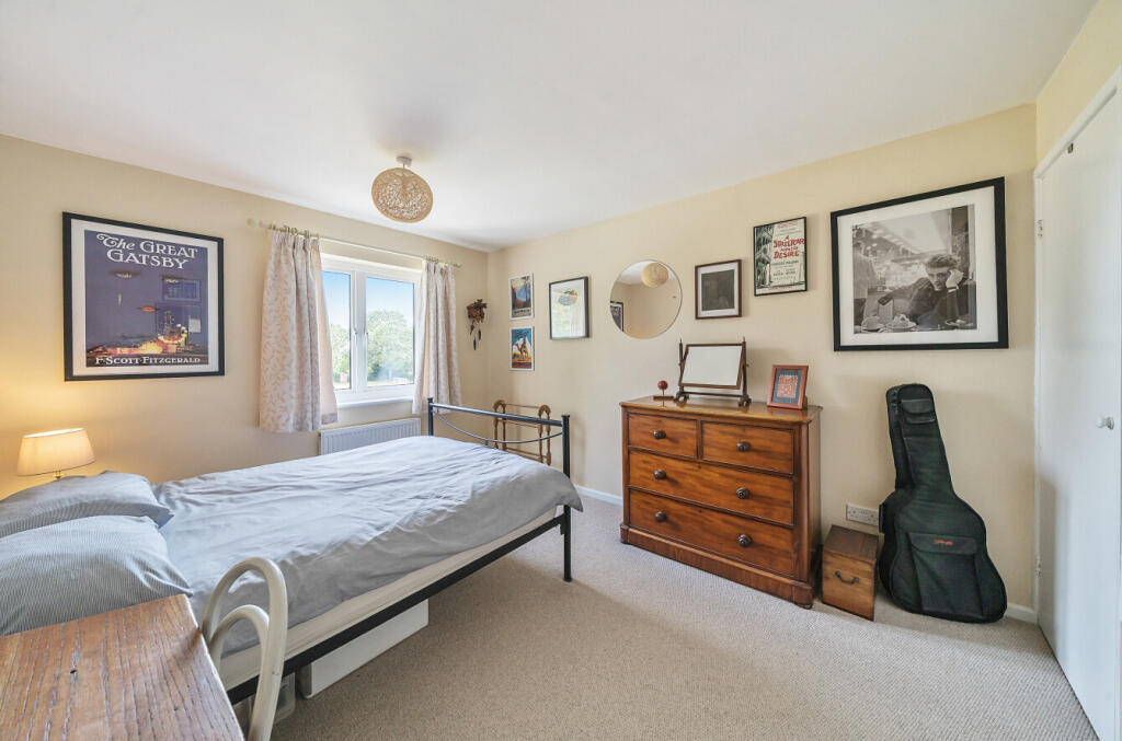 1310114-28-685997...