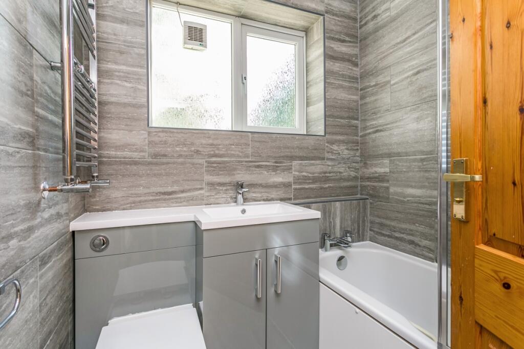 Bathroom1