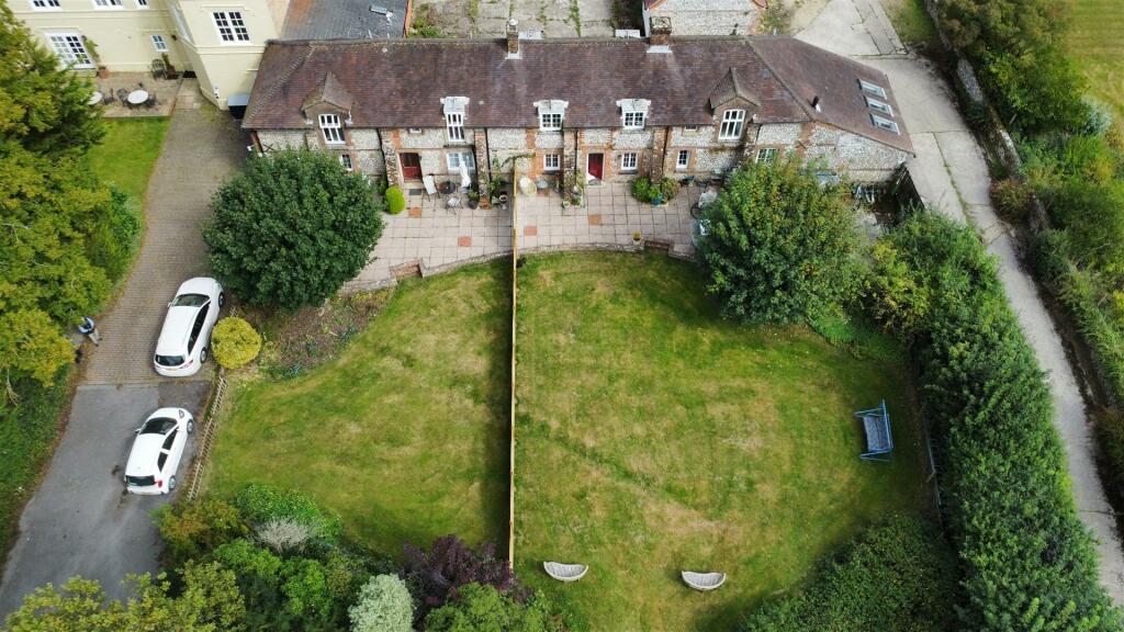 Barn Cottage drone 3.JPG