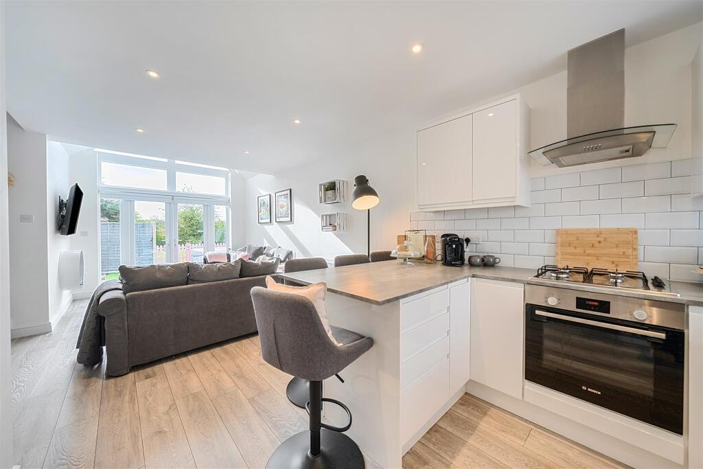 Graftonbury, Grafton Lane, Hereford