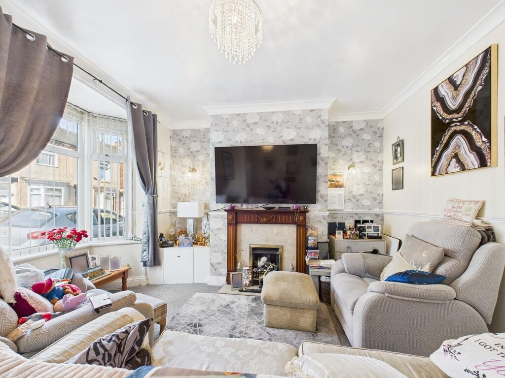 CAM01835G0-PR0173...