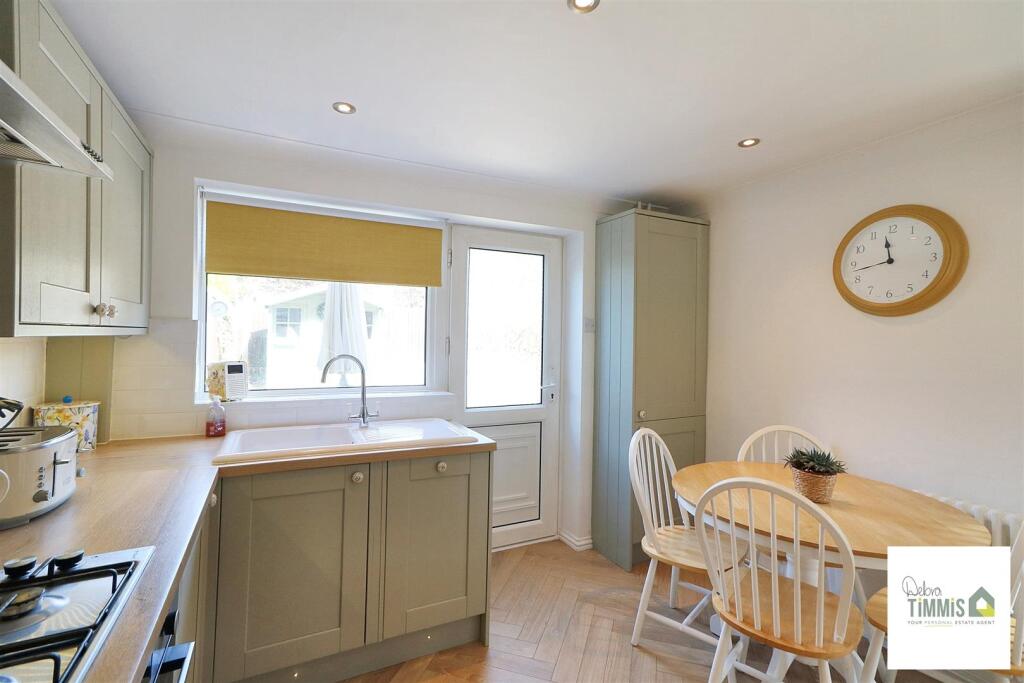 Breakfast Kitchen