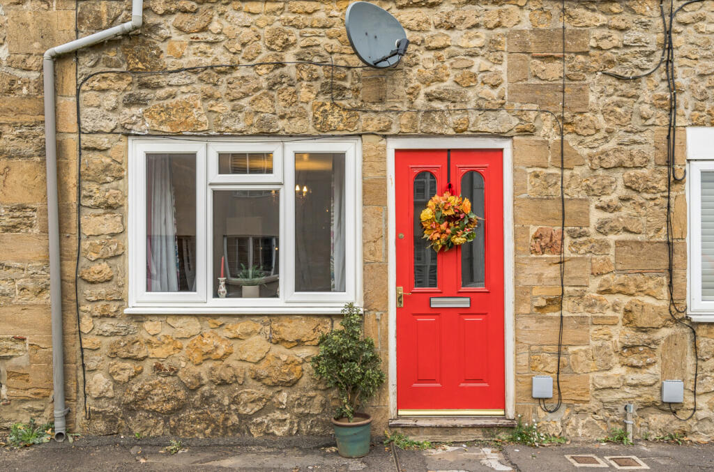 1369854-24-68f288...