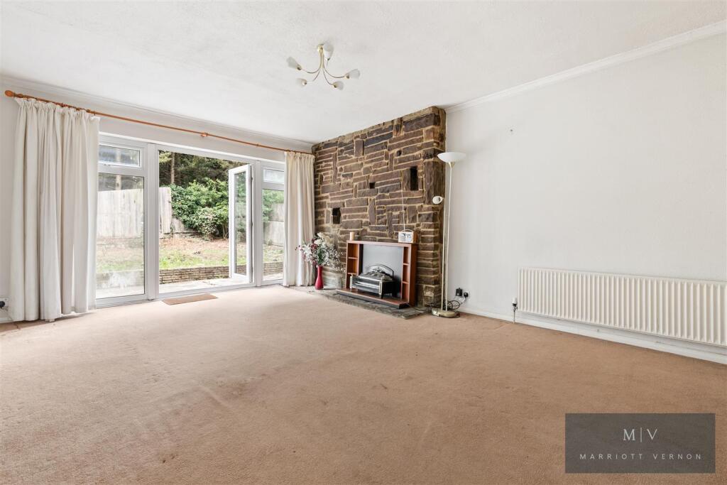 Pollards Wood Road 1A MV-9.jpg