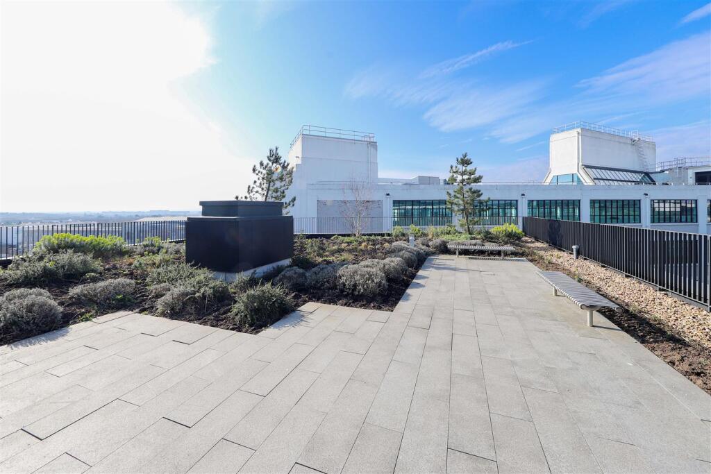 Roof top terrace
