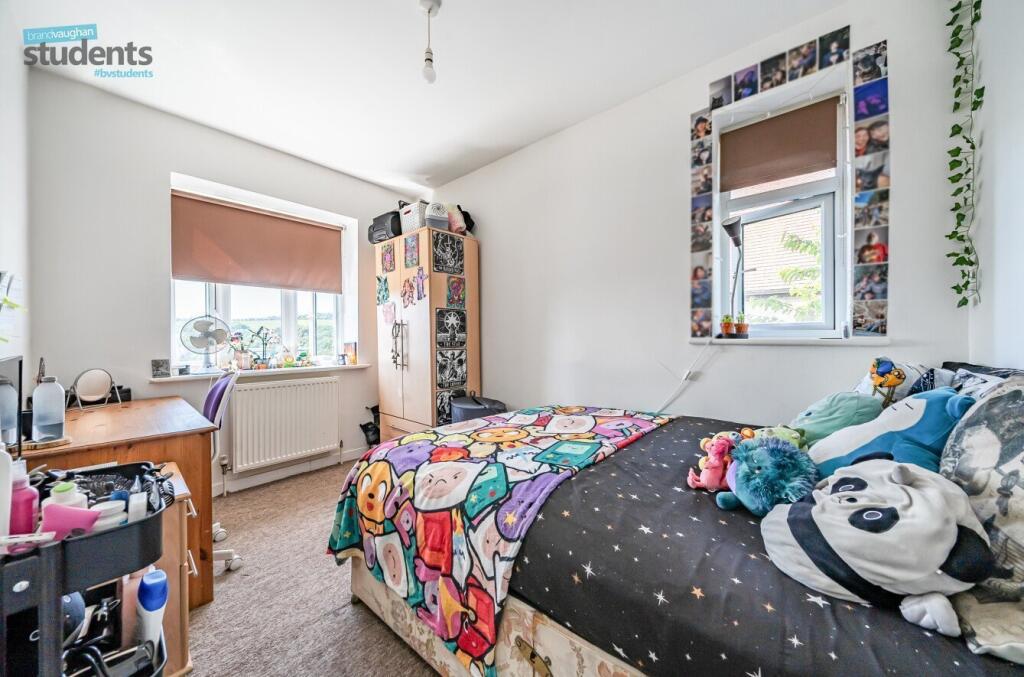 2770372d-6d5d-462...