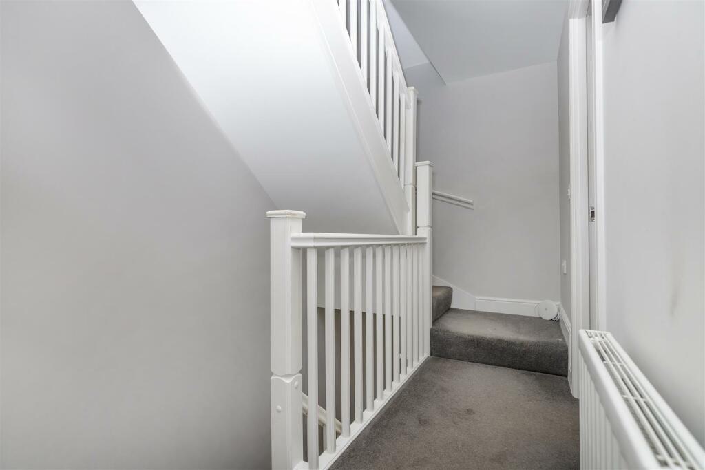 Bramleys Estate Agents - Plover Road - Lindley (13