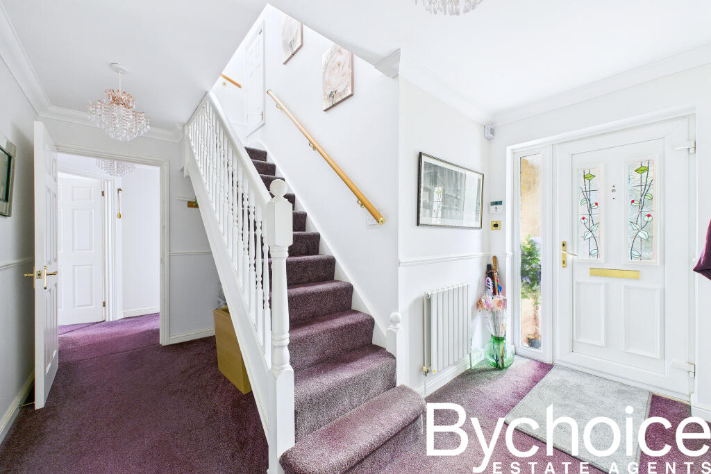 CAM05454G0-PR0052-STILL006