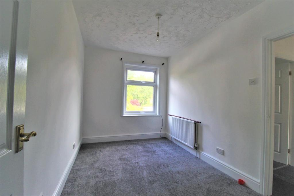 426 Bolton Road West