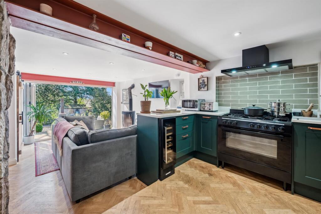 Kitchen towards Living Room.jpg