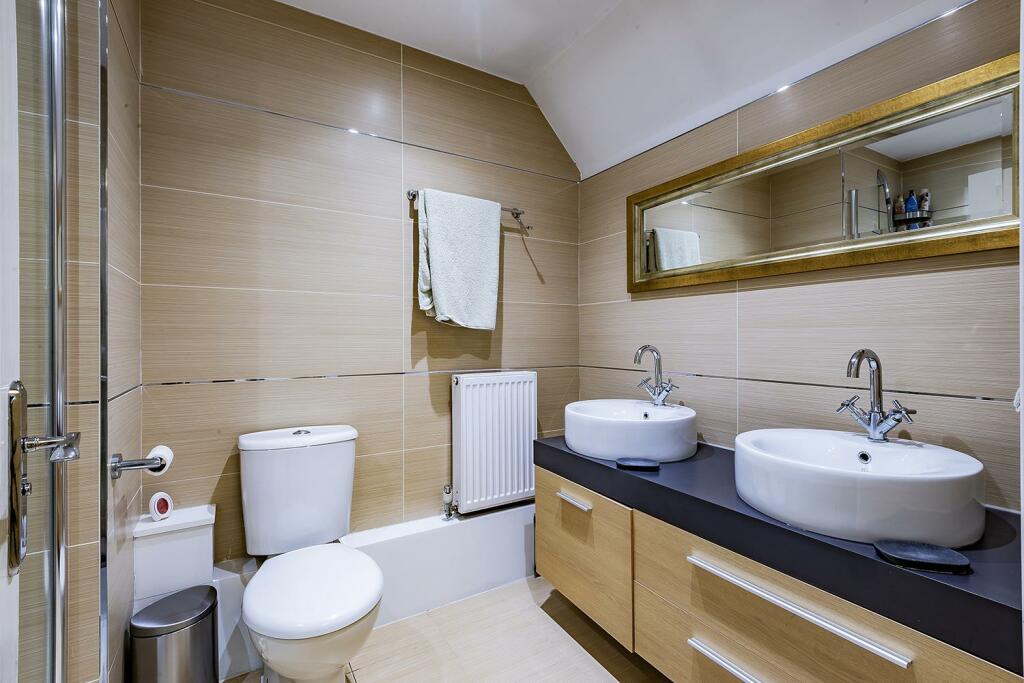 En suite 1
