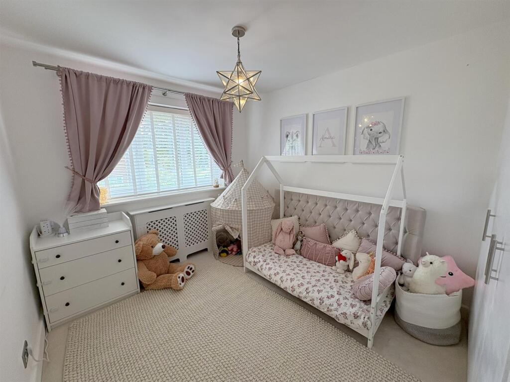 BEDROOM 3
