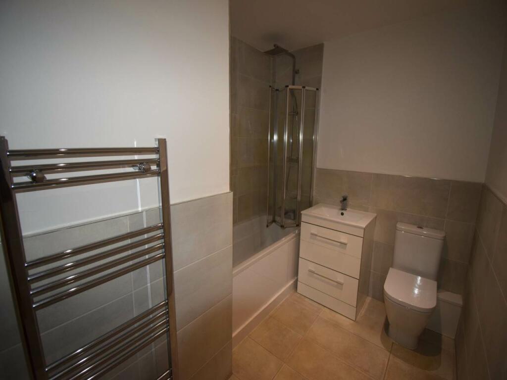 En-Suite bathroom