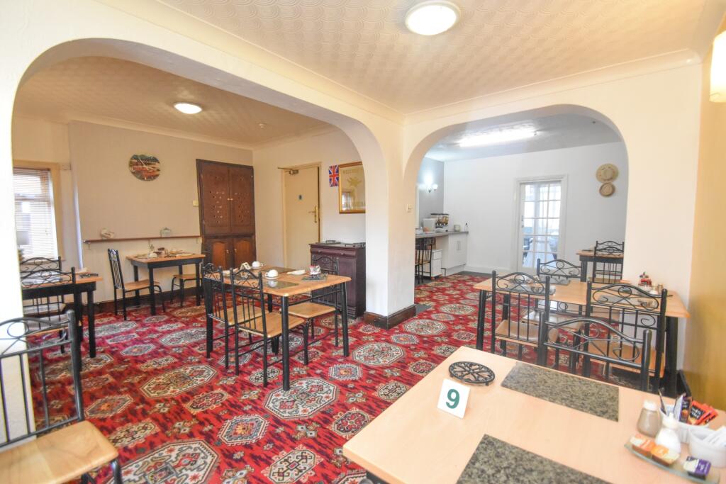 guest dining