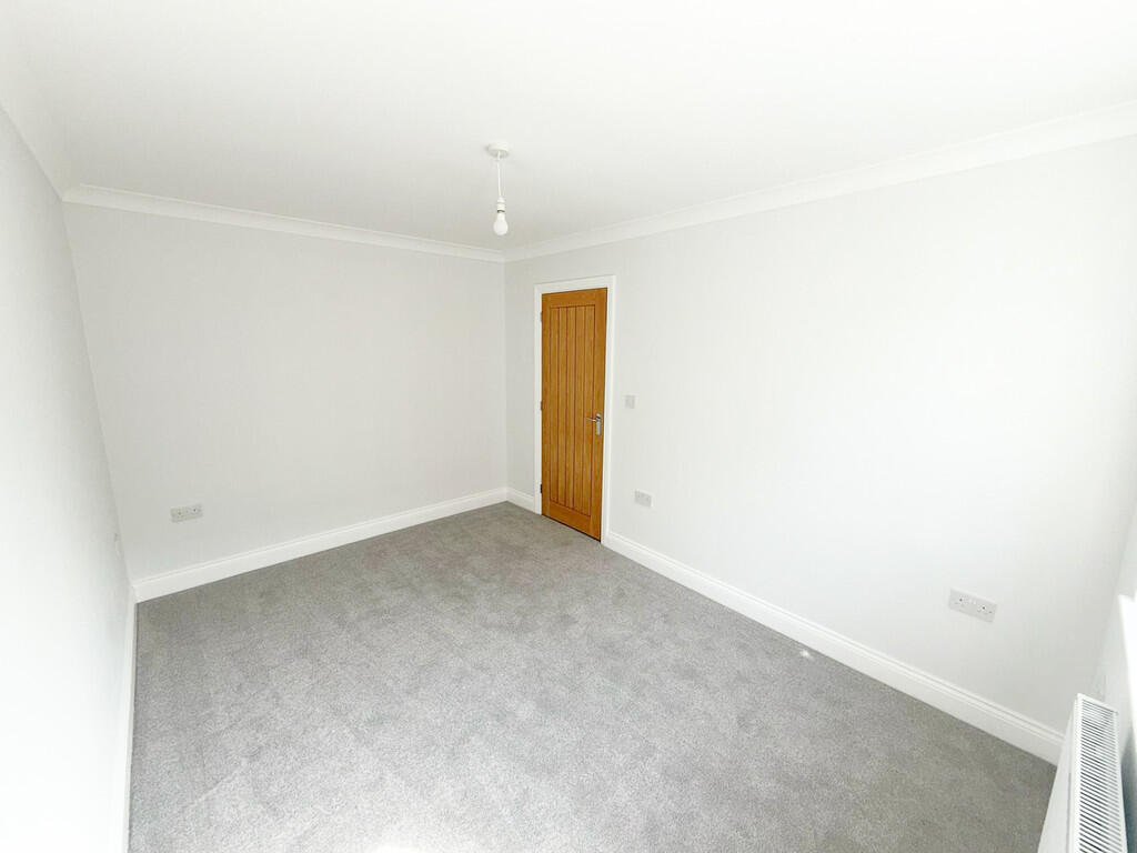 IMG-20250501-WA00...