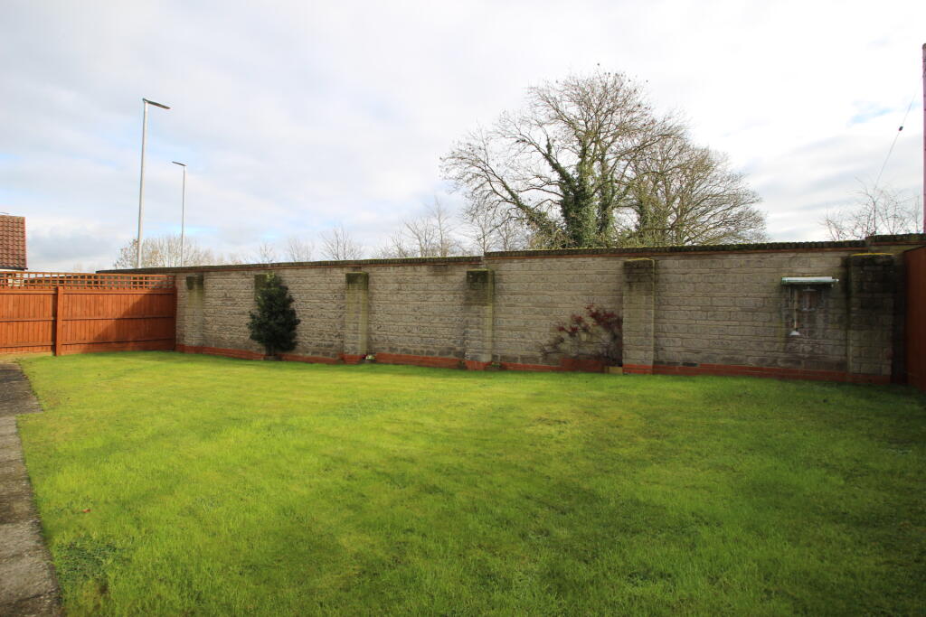 Rear Garden (1).jpeg