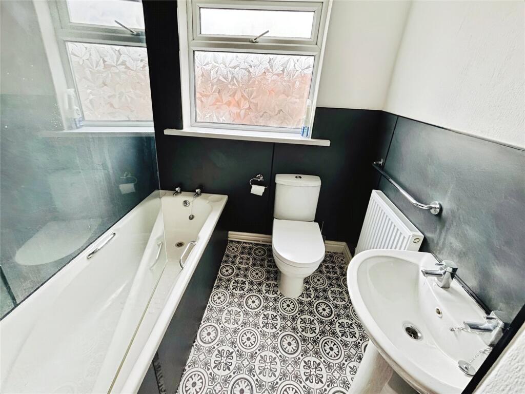 Bathroom/Wc