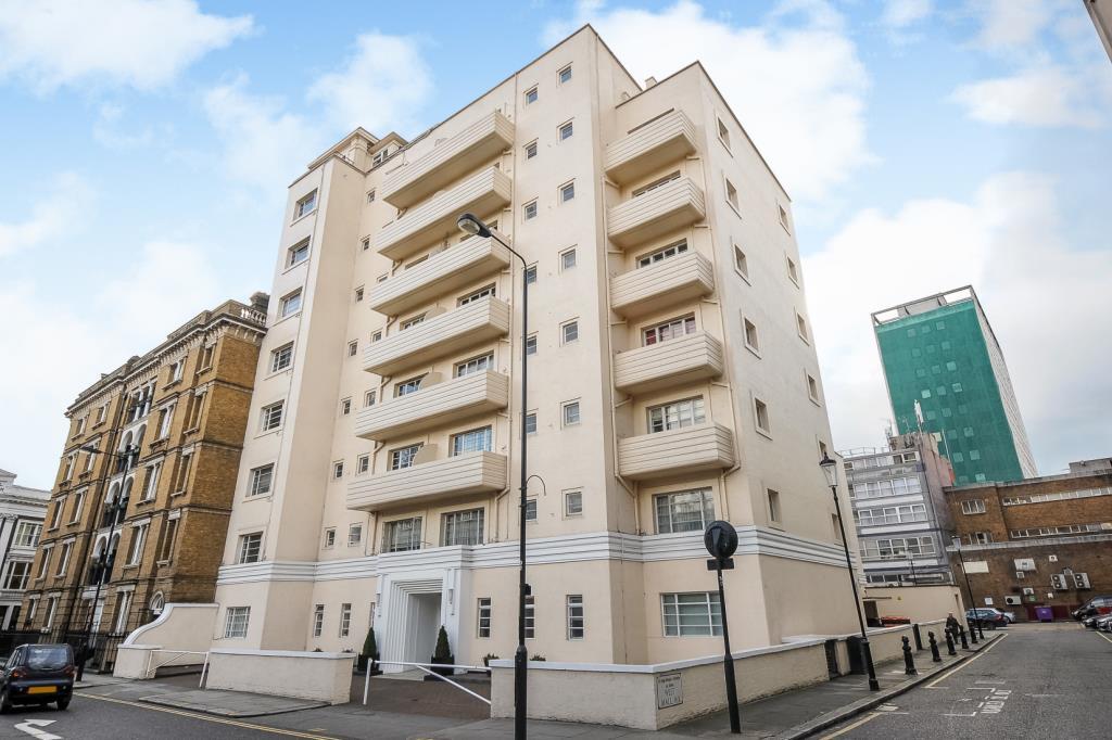 Broadwalk Court
