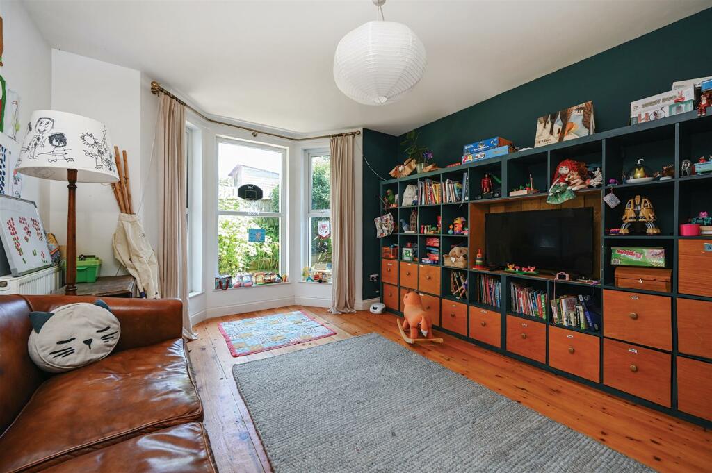 101 Cambridge Road - TN341EP (18).jpg