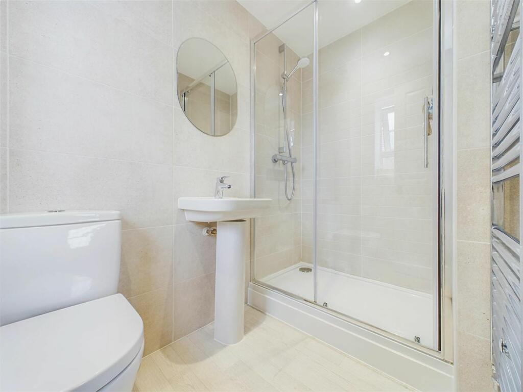 En-suite Bedroom One