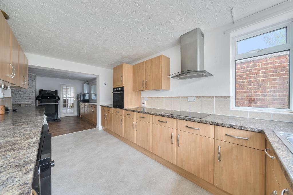 Kitchen/Dining Area