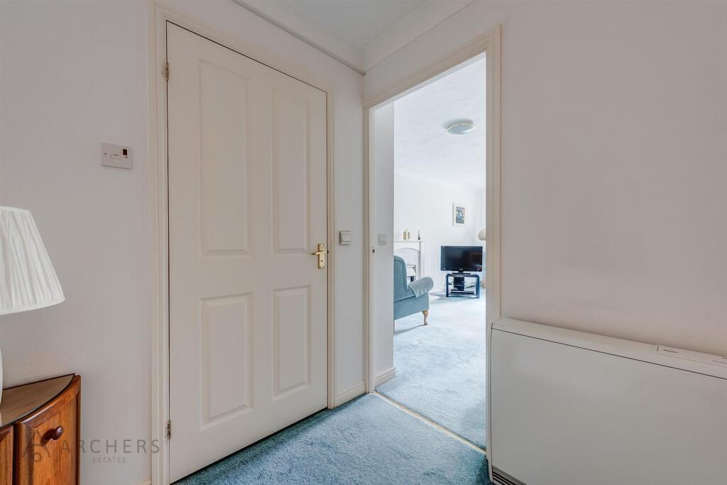 8KingsCourt(Interior)(24of24).jpg