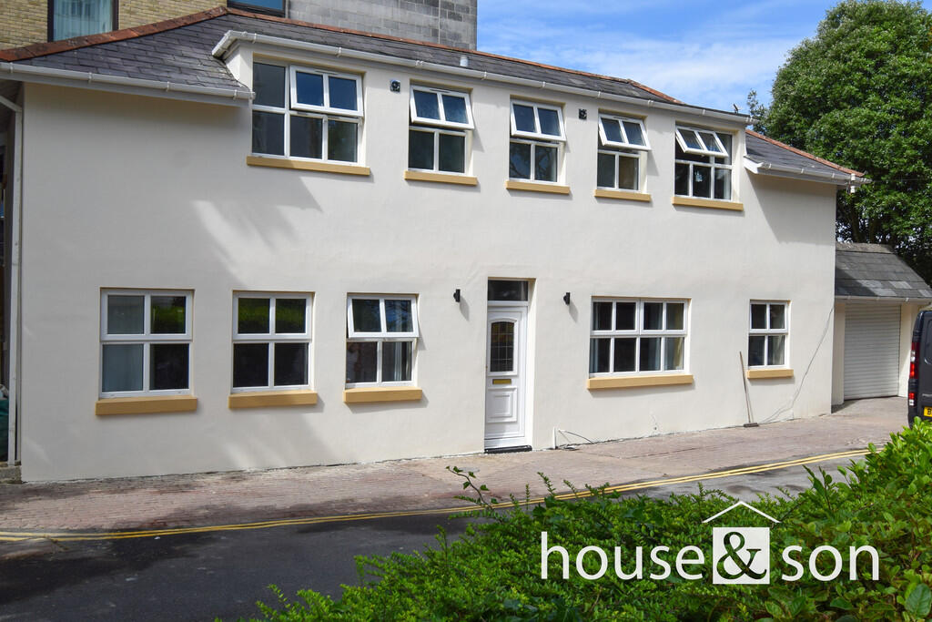 The Cottage, Pine Grange, Bath Road, East Cliff, Bournemouth, BH1