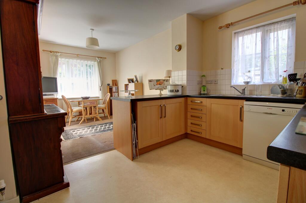 Kitchen diner