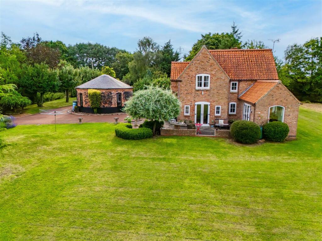 Windmill Cottage-05.jpg