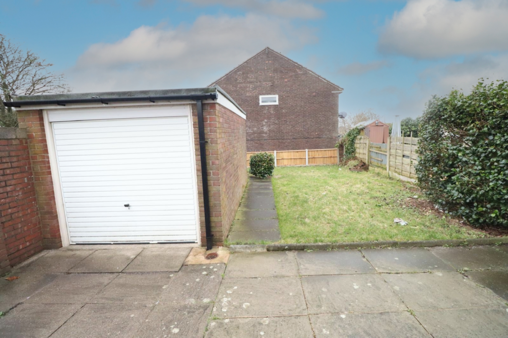 WhatsApp Image 2025-02-17 at 11.31.33