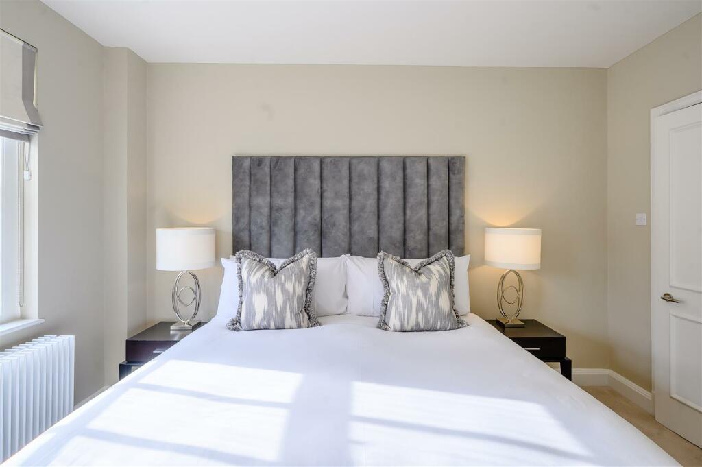 8452739-Interior14.jpg