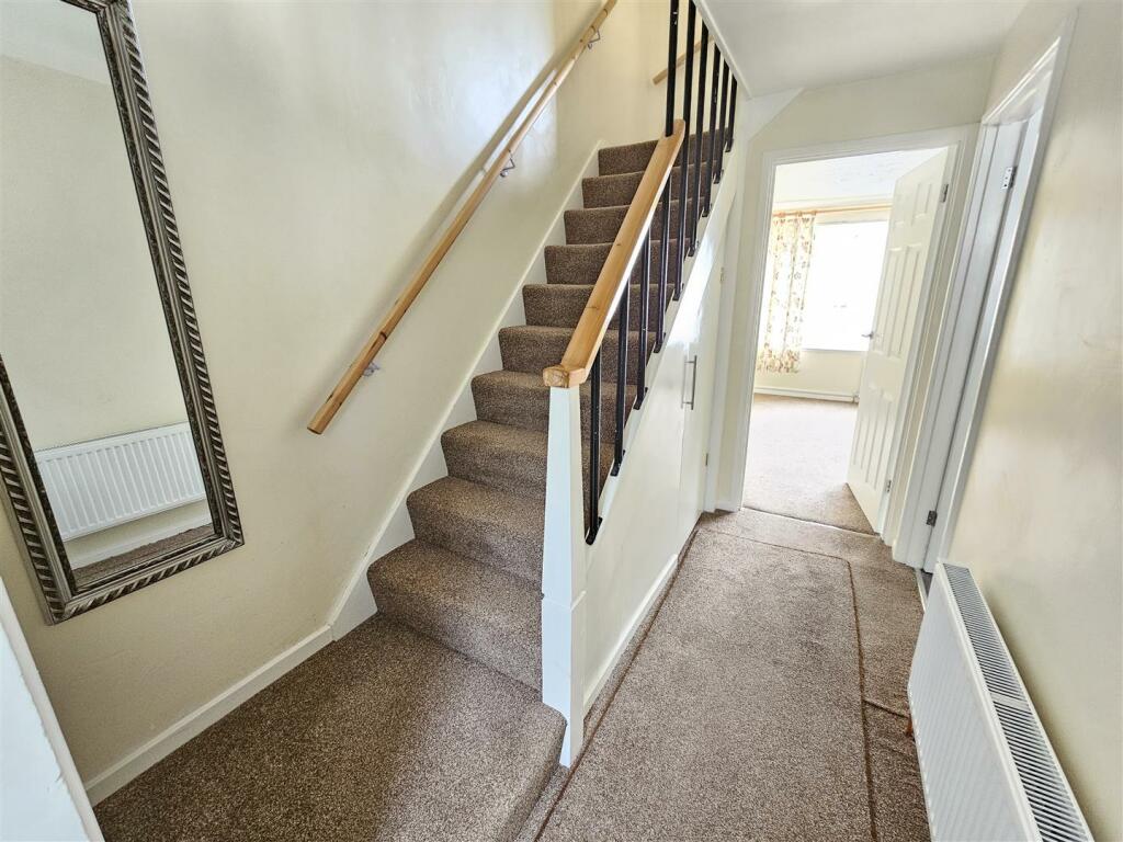 Entrance Hall.jpg