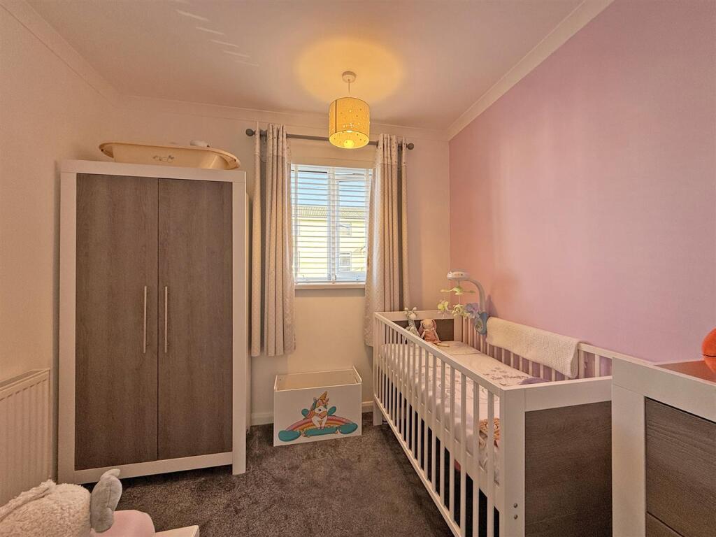 Dryburgh Crescent 22 - Bed 3.jpg