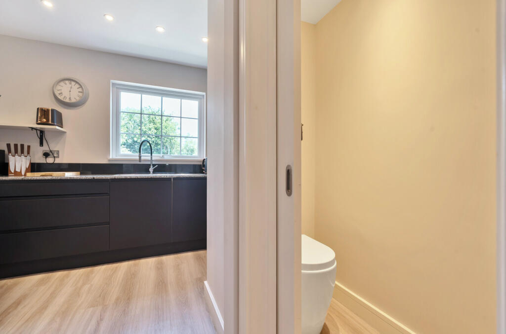 1312580-16-685414...