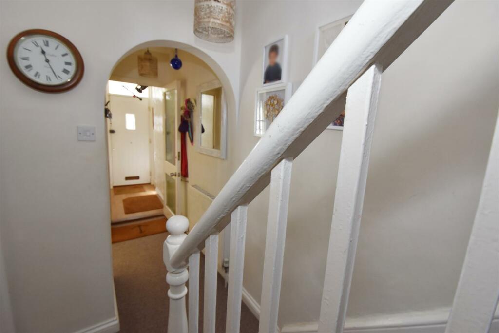 Hallway and stairs.jpg