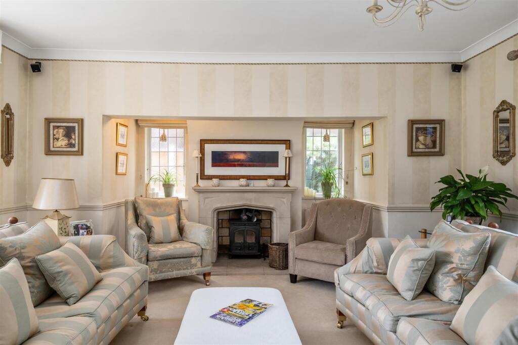 74 Dovehouse Lane_11.jpg