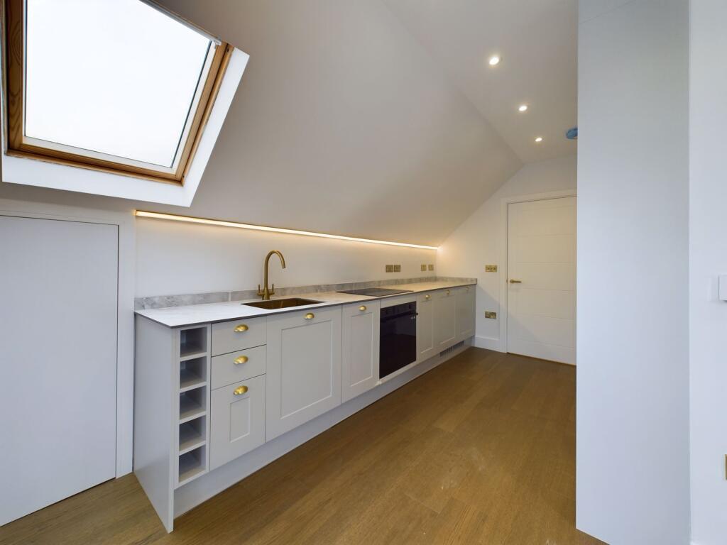 OPEN PLAN KITCHEN