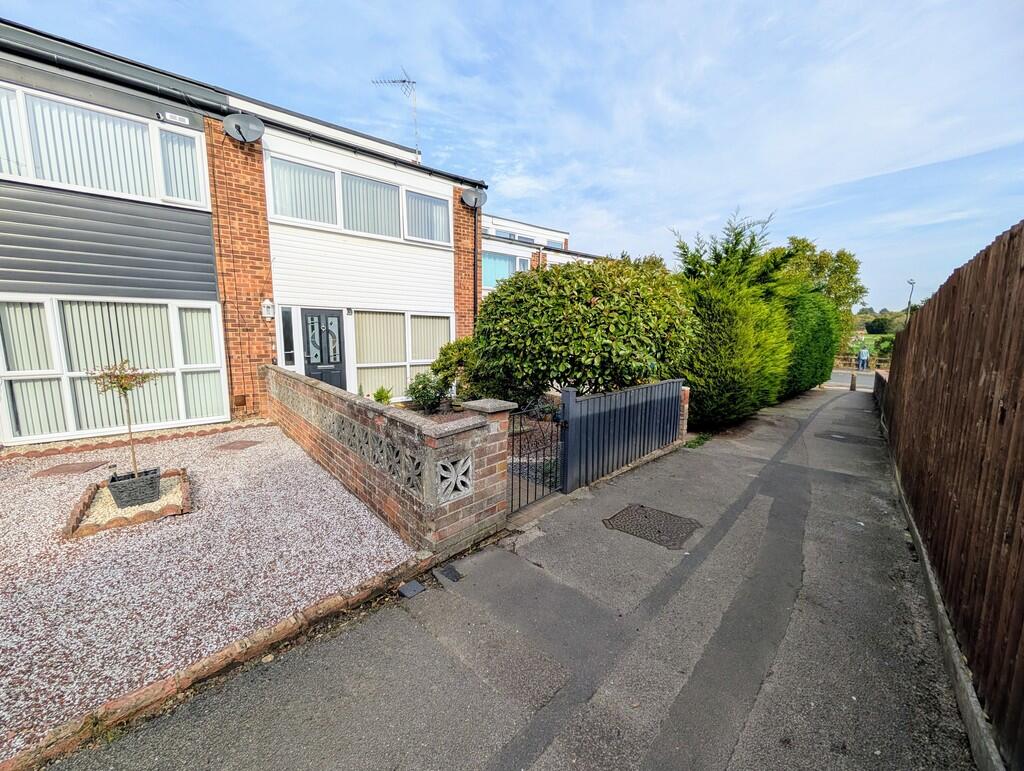 PXL_20251002_0916...