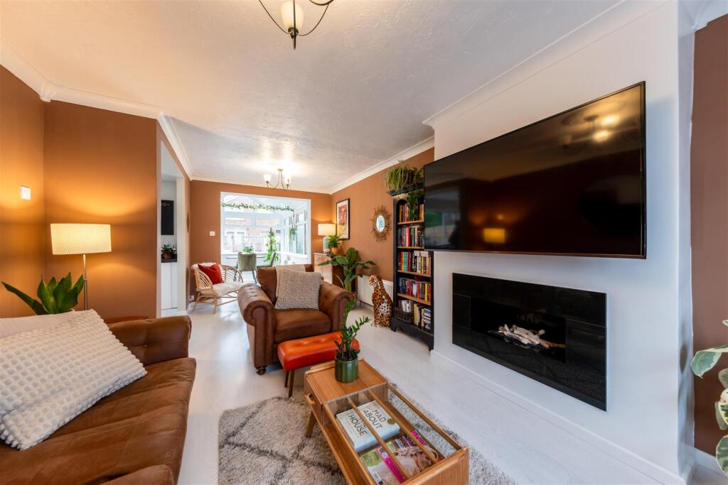 24 Limewood Crescent-015.jpg