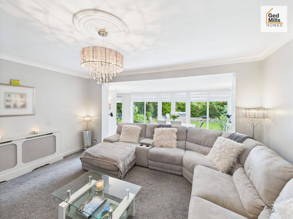 CAM04261G0-PR0076...