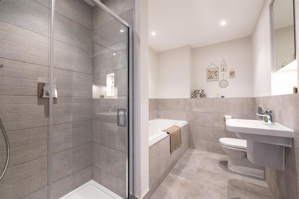 23 Saxon End, Pirton-39.jpg