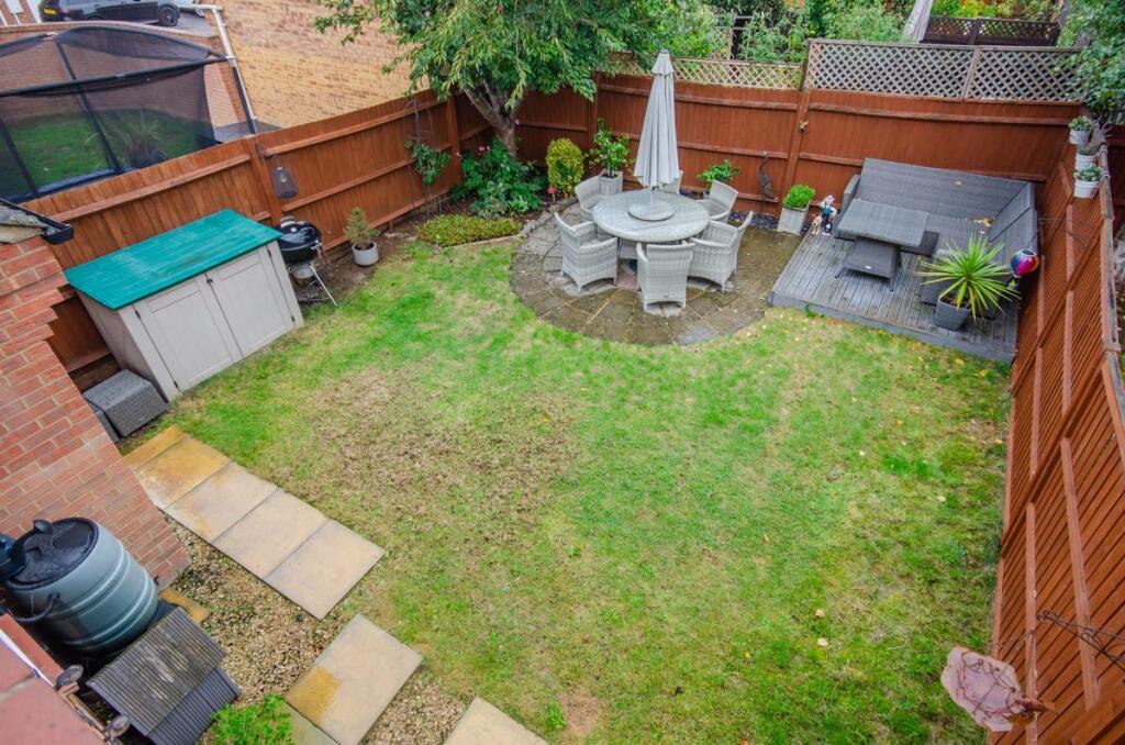 Rear garden view.jpg