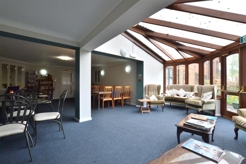 Communal Lounge one .JPG