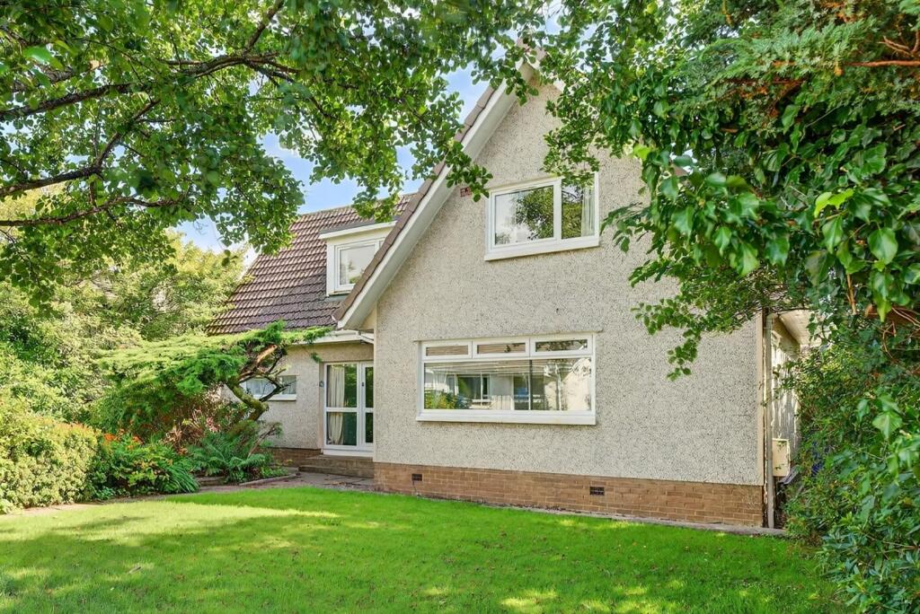 3_31 chapelton way, largs_02.jpg