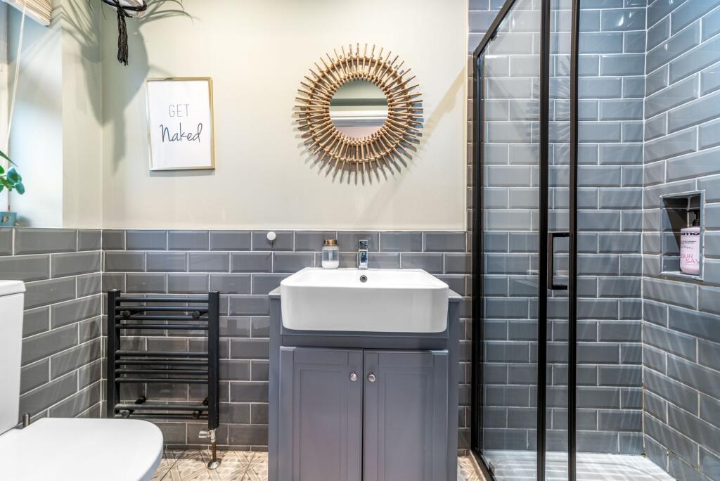 Bedroom One En-Suite